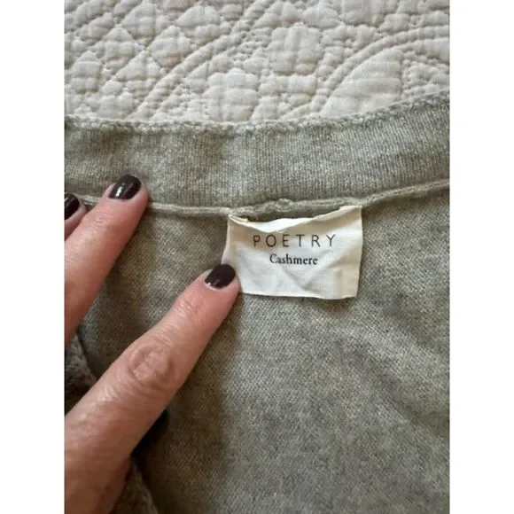 Poetry Cashmere Cropped Oversized V-Neck Sweater. Size 14 - Picture 3 of 7